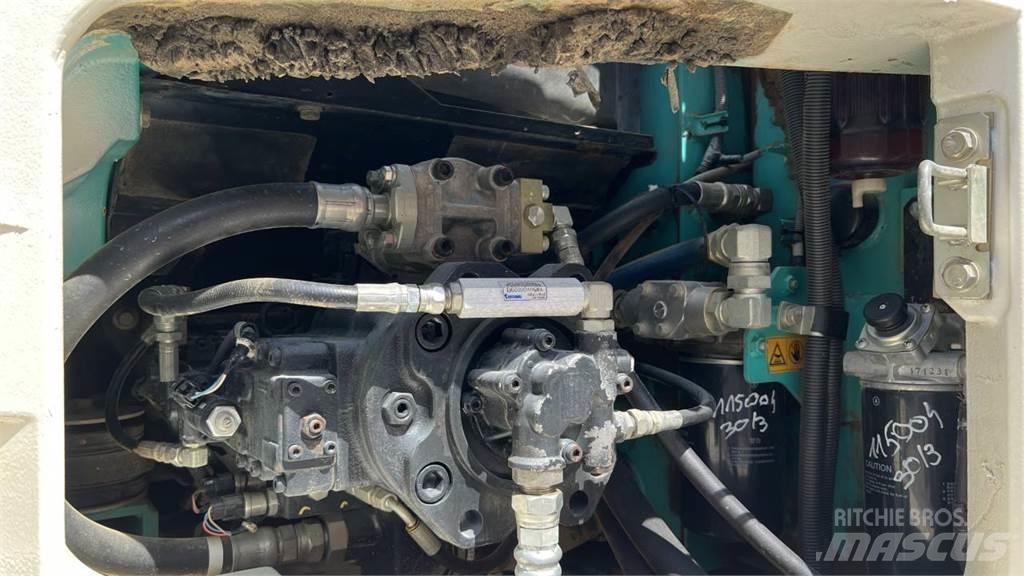 Kobelco SK260SR-3 Bageri guseničari