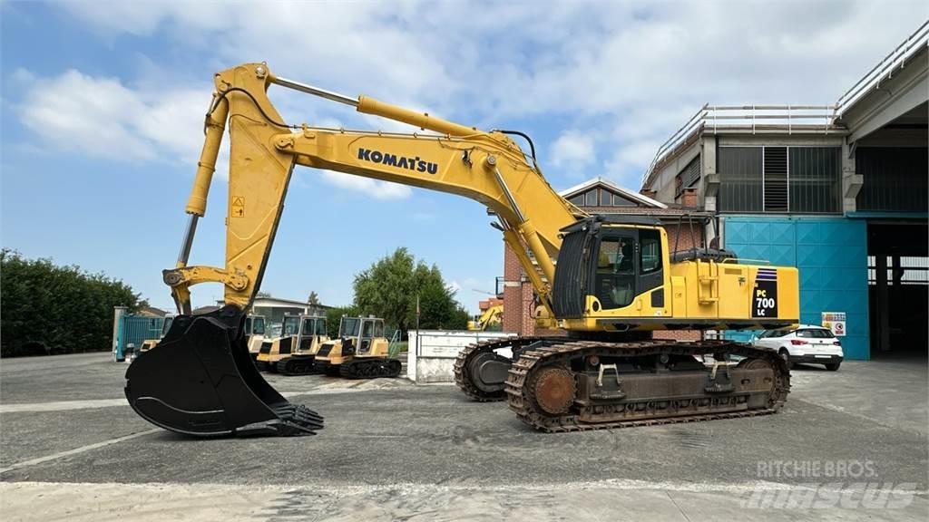 Komatsu PC700 LC-8E0 Bageri guseničari