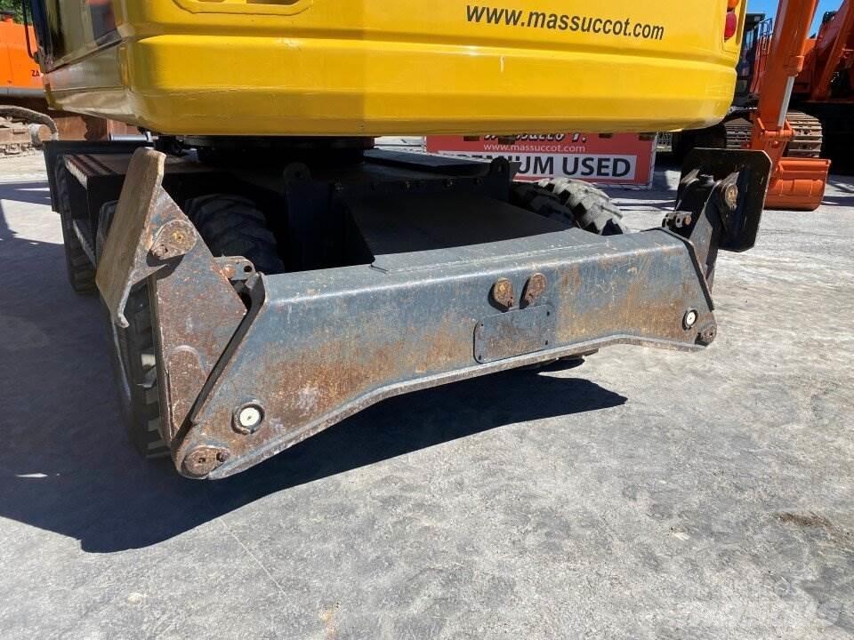 Komatsu PW200 7K Bageri točkaši