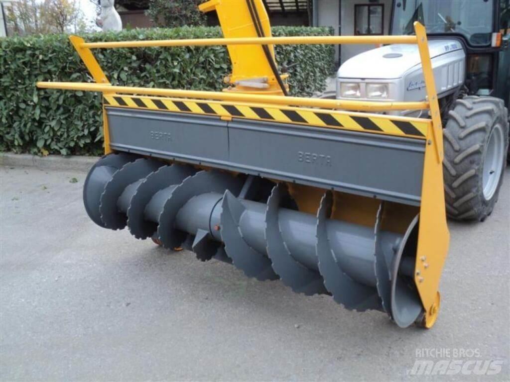 Lamborghini RF100 Snežne daske i plugovi