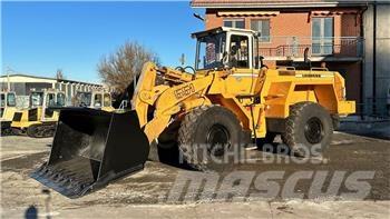 Liebherr L 551 Utovarivači na točkove