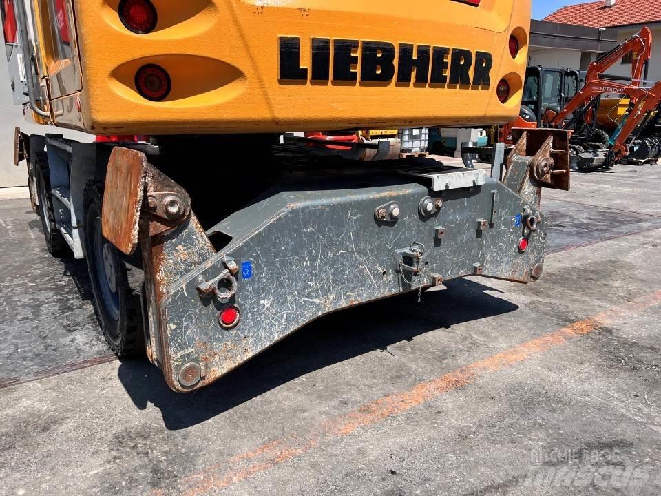 Liebherr LH22 Bageri točkaši