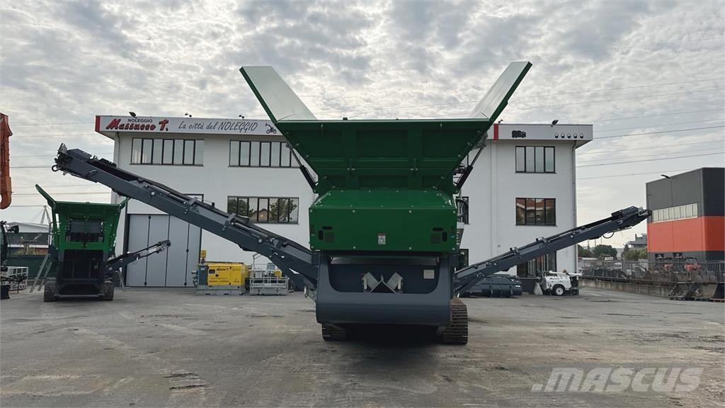 McCloskey R230 Oprema za sortiranje otpada