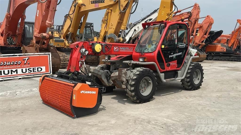 Merlo P38.13 LOX Teleskopski viljuškari