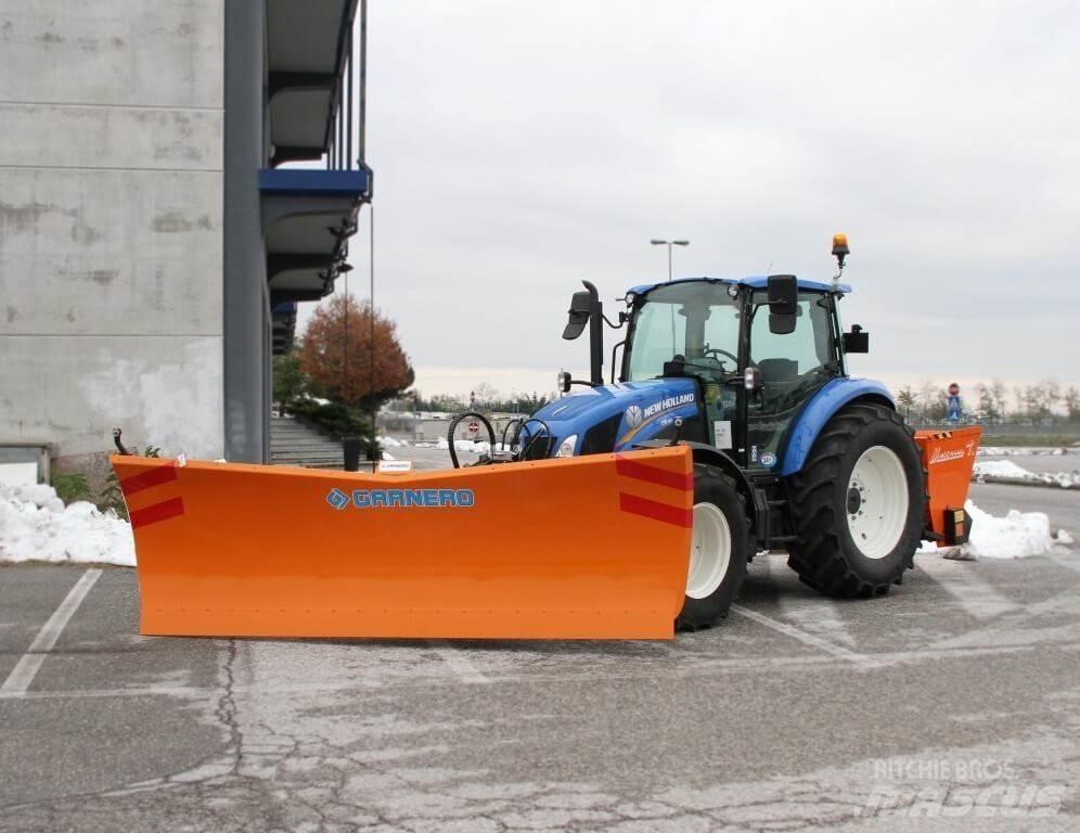 New Holland T5.115 Snežne daske i plugovi