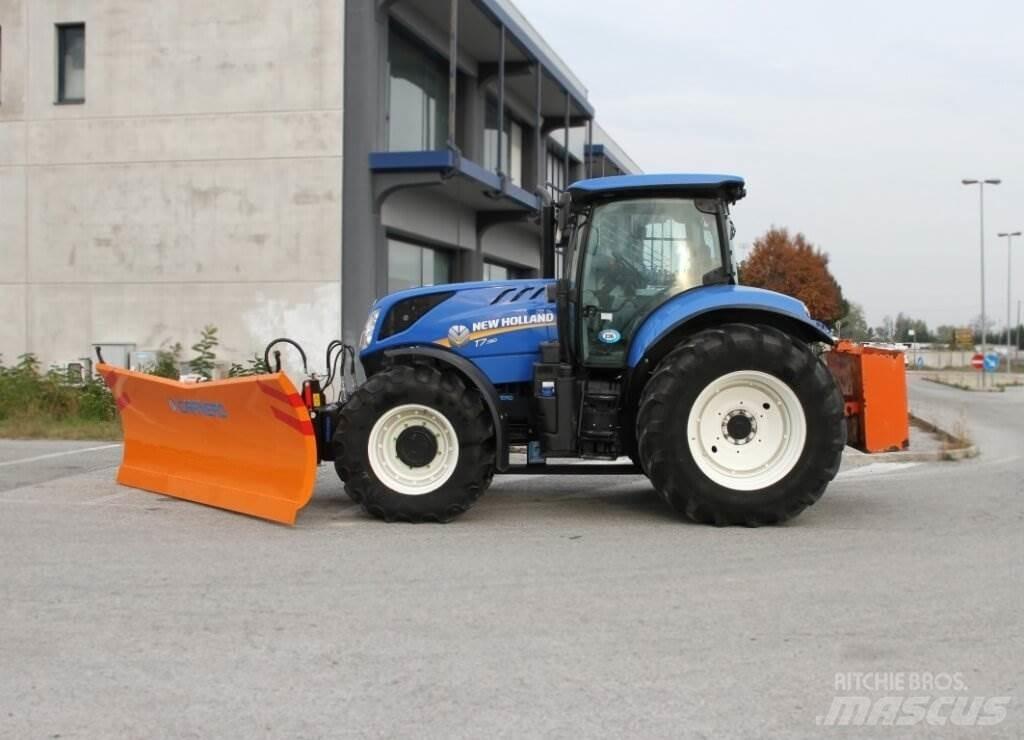 New Holland T7.190 Snežne daske i plugovi