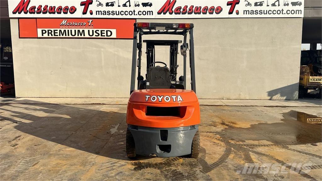 Toyota 62—7FDF25 Dizelski viljuškari