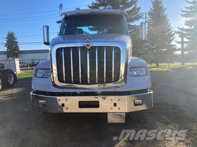 International HX Tegljači