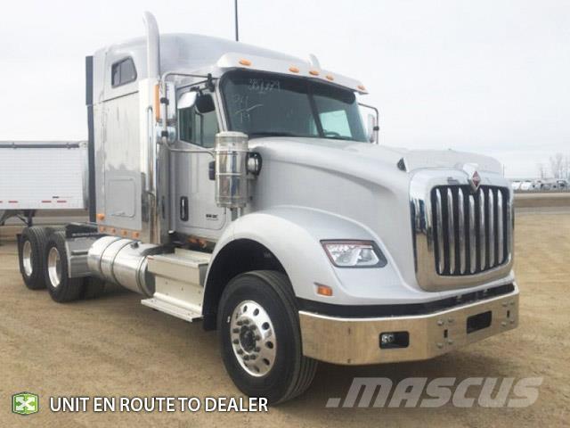 International HX Tegljači