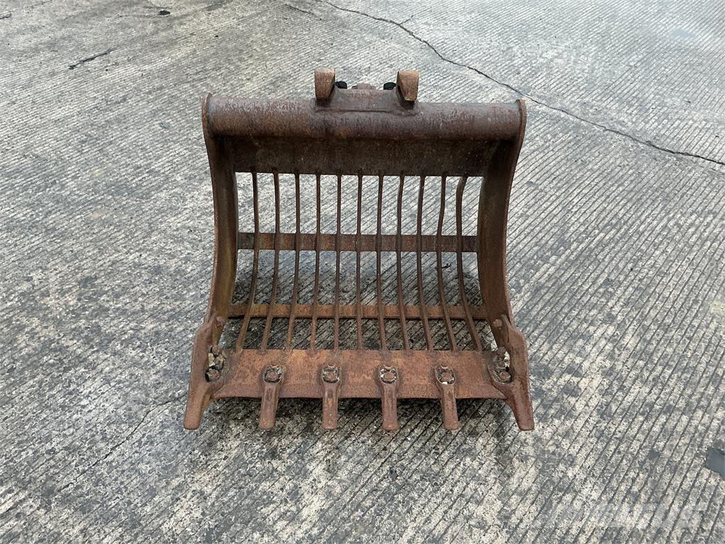  3 Ft Riddle Bucket Ostale poljoprivredne mašine