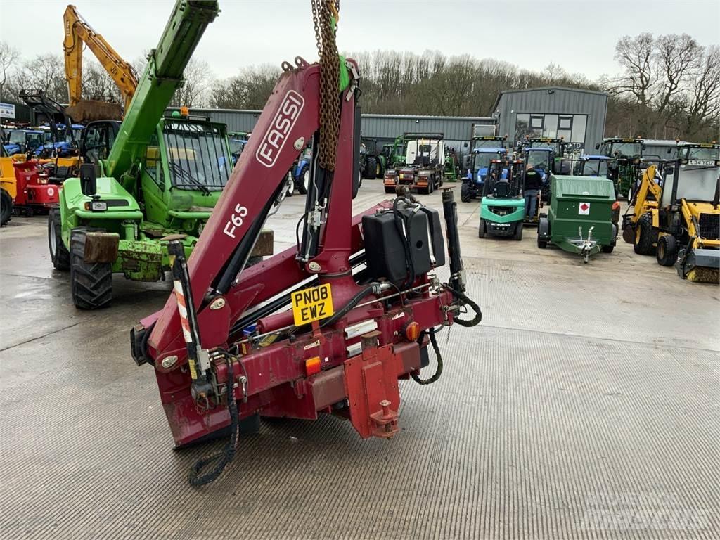 Fassi F65 Crane Ostale poljoprivredne mašine