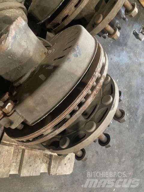 Volvo 8900 Ostale kargo komponente