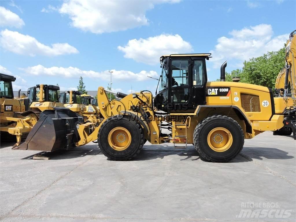 CAT 930M Utovarivači na točkove