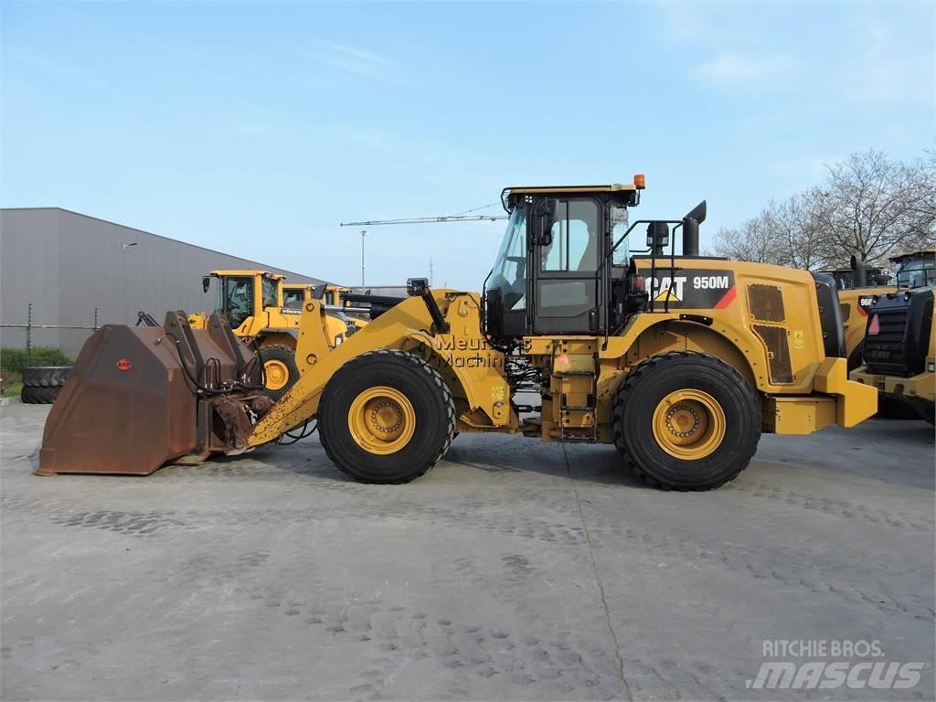 CAT 950M Utovarivači na točkove