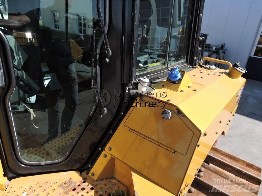 CAT D6 LGP Buldožeri