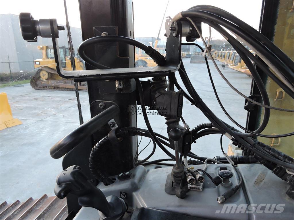 CAT D6NLGP Buldožeri