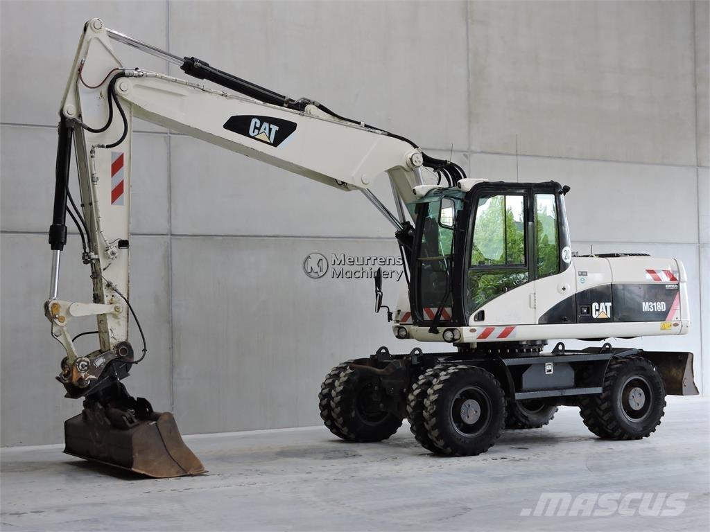 CAT M318D Bageri točkaši