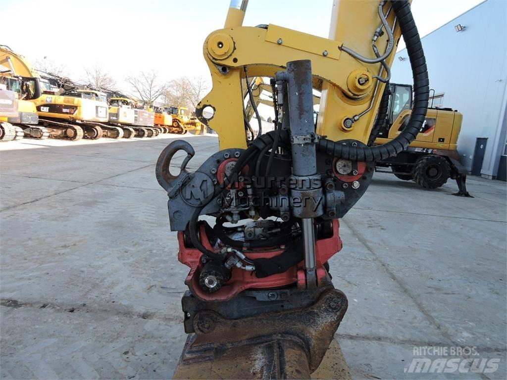 Komatsu PW148 Bageri točkaši