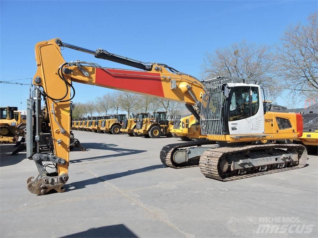 Liebherr R926LC Bageri guseničari