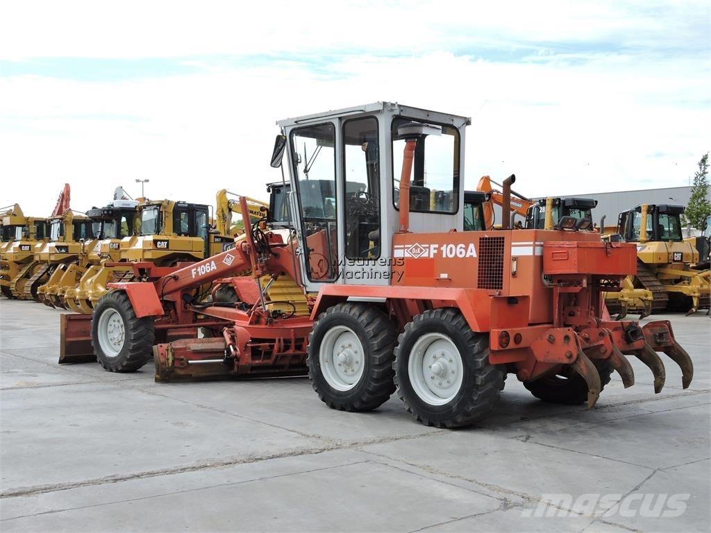 O&K F106A Grejderi