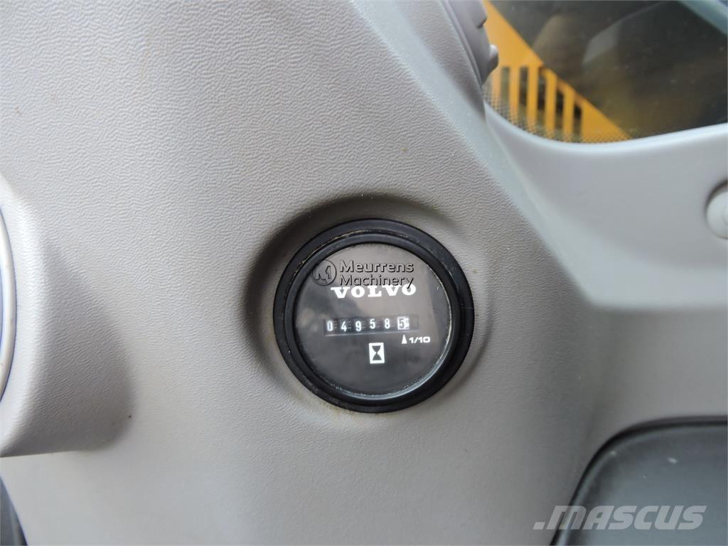 Volvo ECR145EL Bageri guseničari