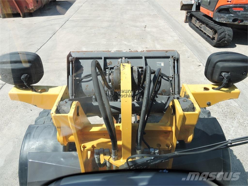 Volvo L25F + FORK Utovarivači na točkove