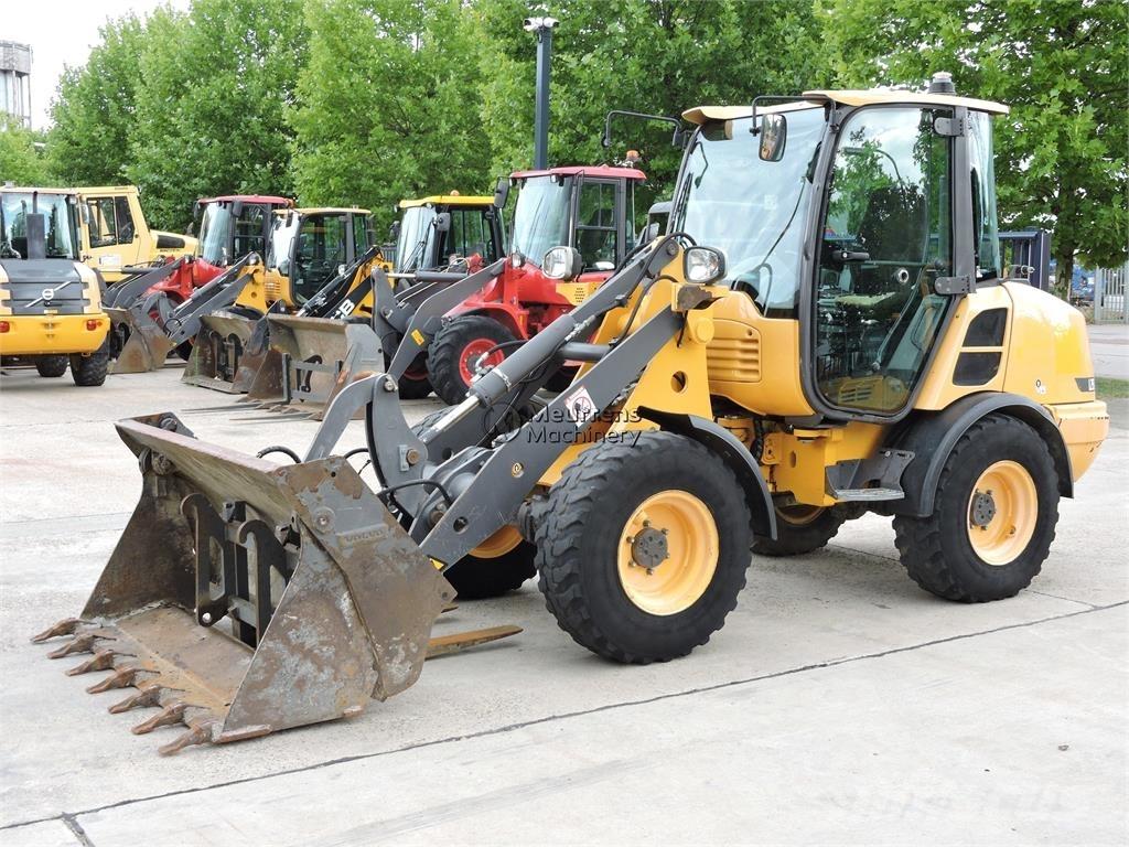 Volvo L25F + FORK Utovarivači na točkove