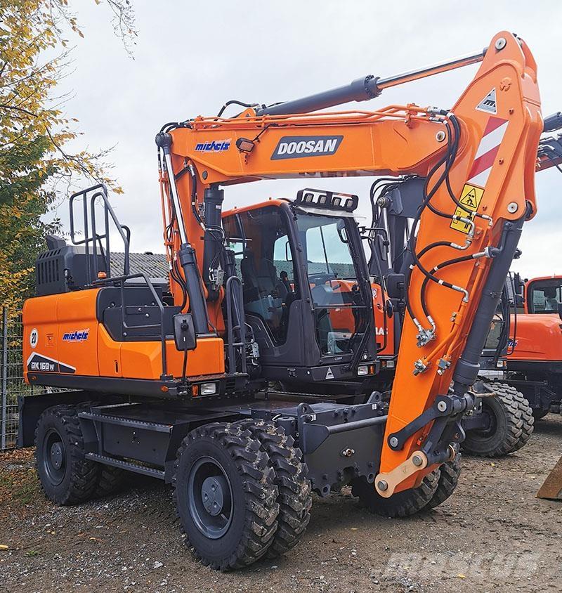 Doosan DX 160 W-7 Bageri točkaši