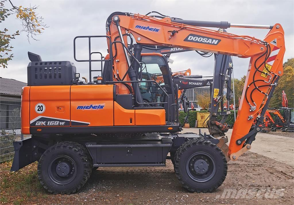 Doosan DX 160 W-7 Bageri točkaši