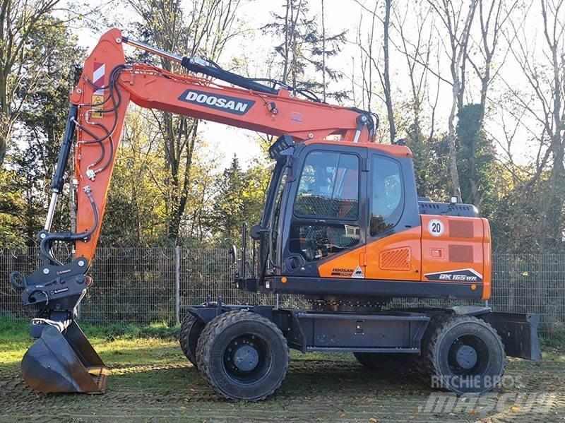 Doosan DX 165 WR-7 Bageri točkaši