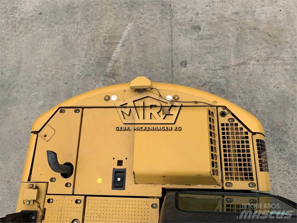 CAT 311D LRR Bageri guseničari
