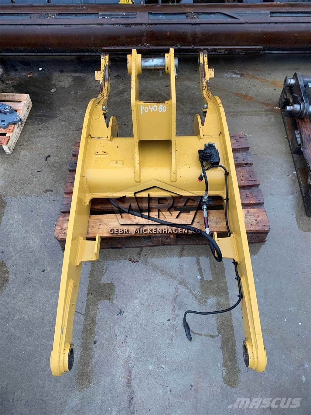 CAT 907 H Booms and arms