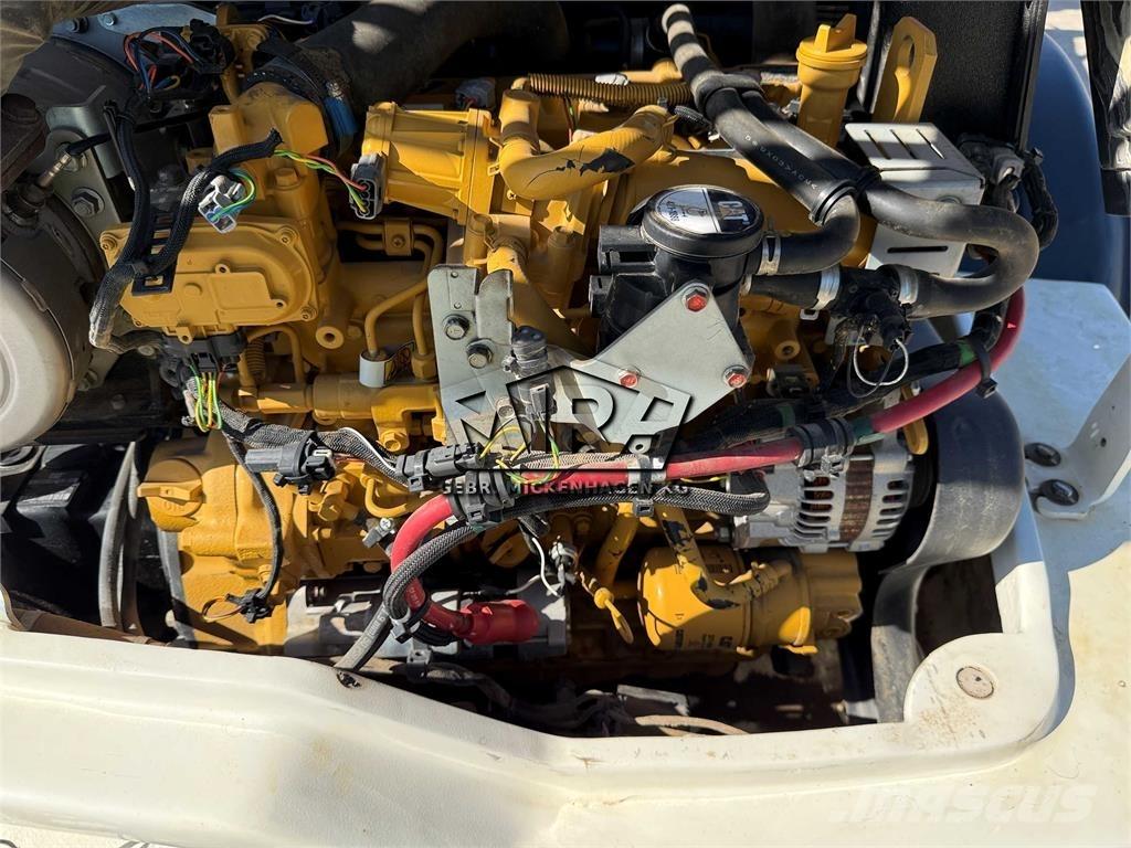 CAT 908 M Utovarivači na točkove
