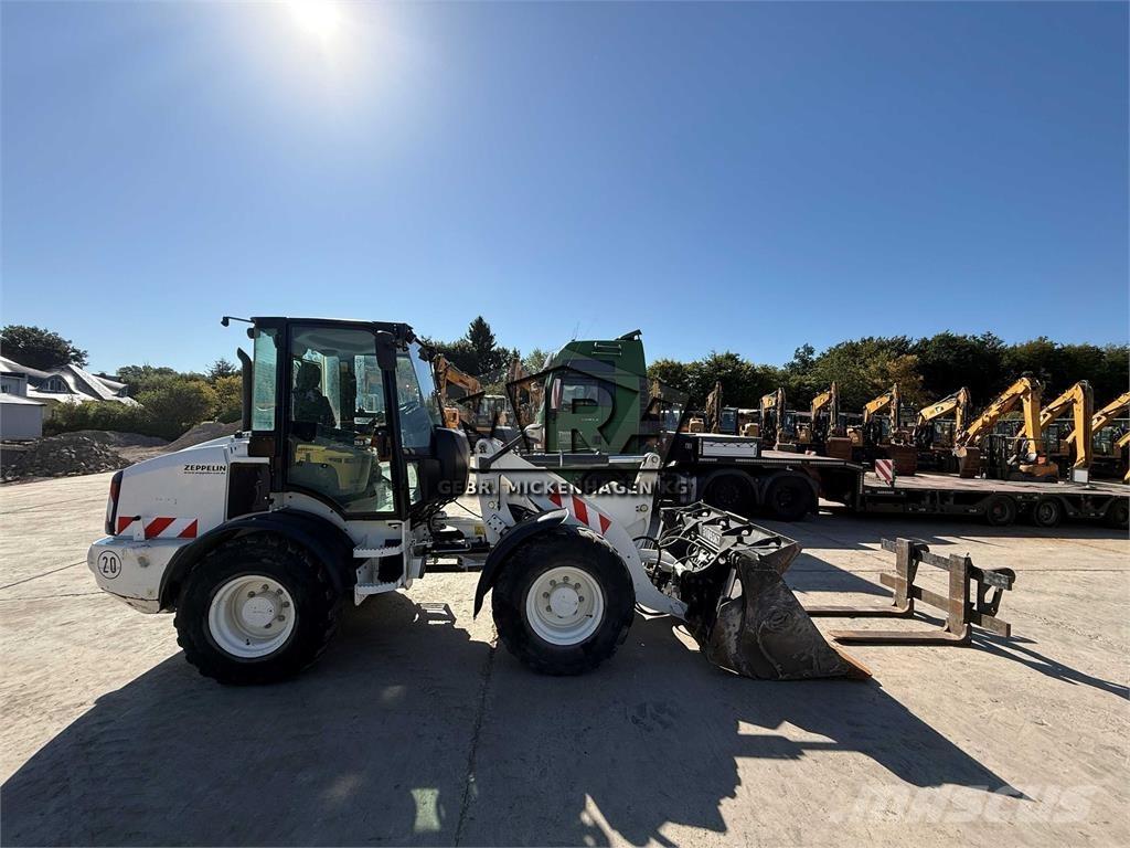 CAT 908 M Utovarivači na točkove