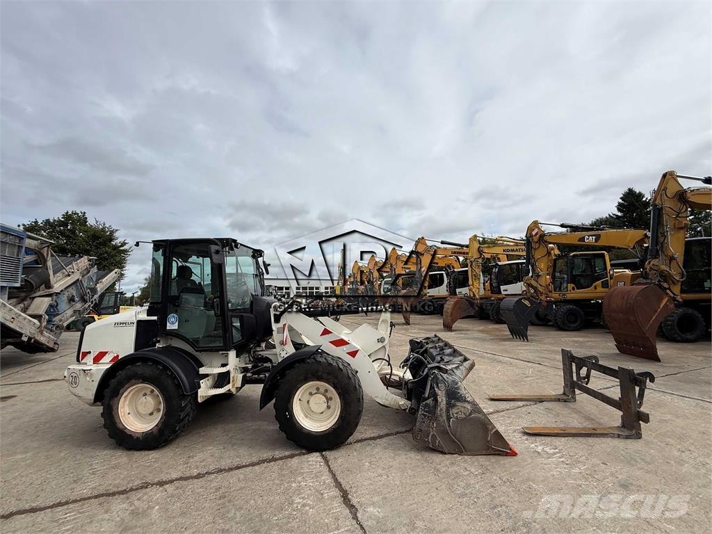 CAT 908 M Utovarivači na točkove
