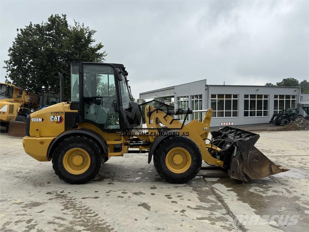 CAT 908M Utovarivači na točkove