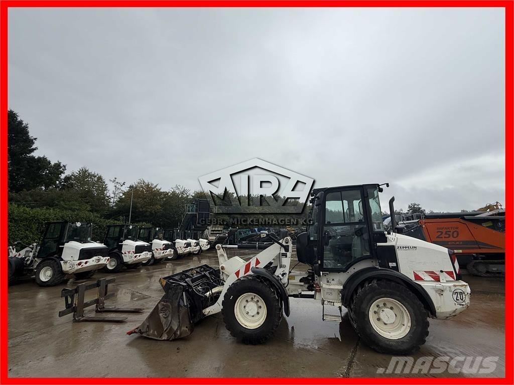 CAT 908M Utovarivači na točkove