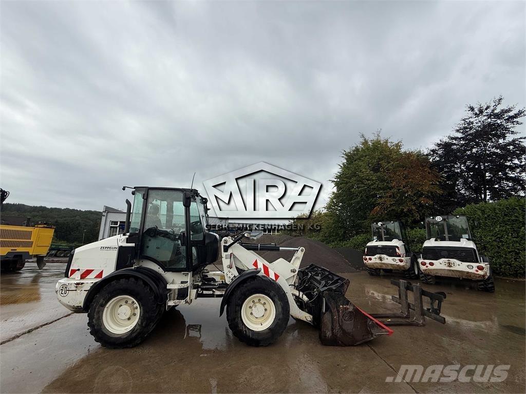 CAT 908M Utovarivači na točkove