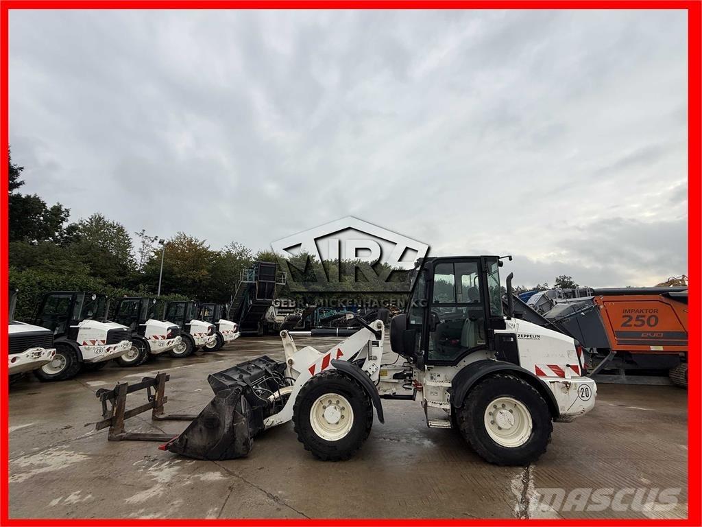 CAT 908M Utovarivači na točkove