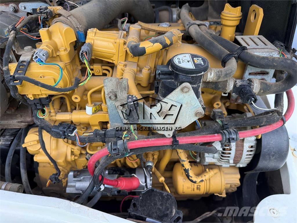 CAT 908M Utovarivači na točkove