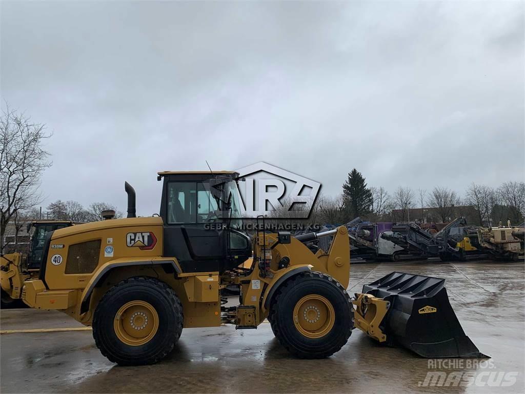 CAT 930M Utovarivači na točkove