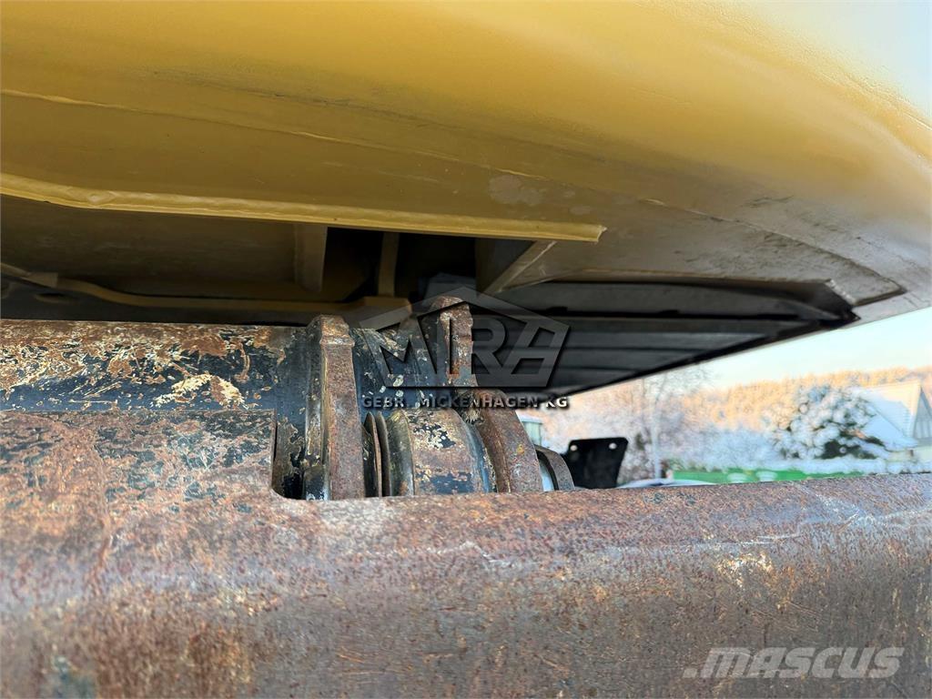 CAT M 316 D Bageri točkaši