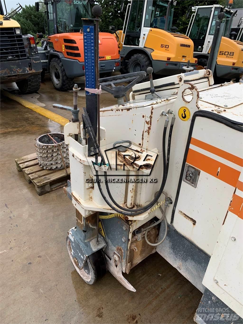Wirtgen W 350 Freze za asfalt