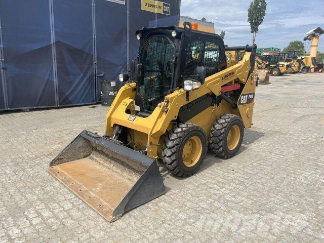 CAT 242D Ostalo za građevinarstvo