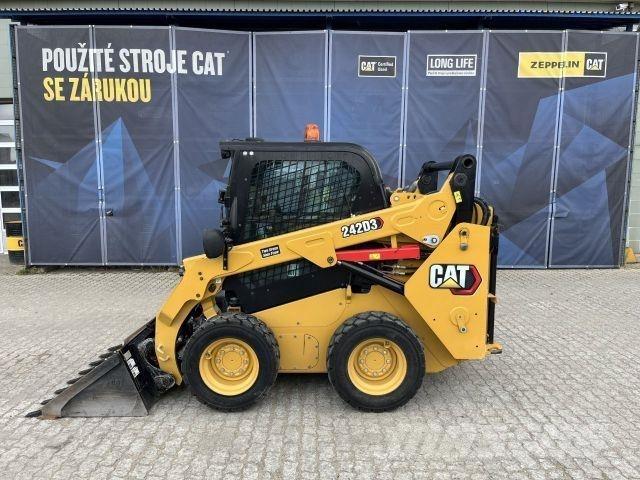 CAT 242D3 Ostalo za građevinarstvo