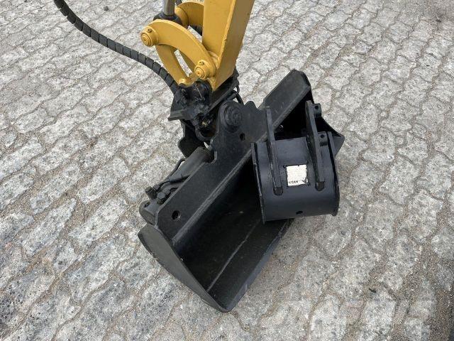 CAT 300.9D Ostalo za građevinarstvo