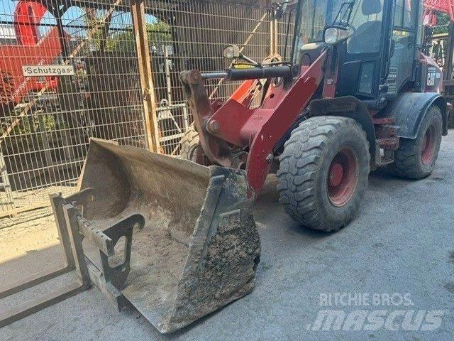 CAT 908 M Utovarivači na točkove