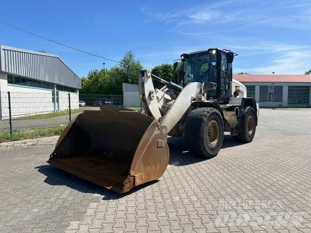 CAT 938 M / High Lift Utovarivači na točkove