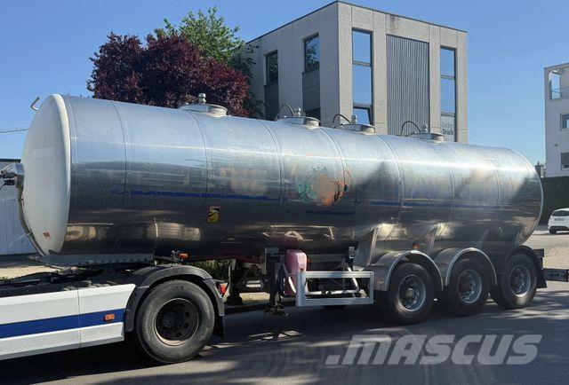  E.T.A. Poluprikolice cisterne