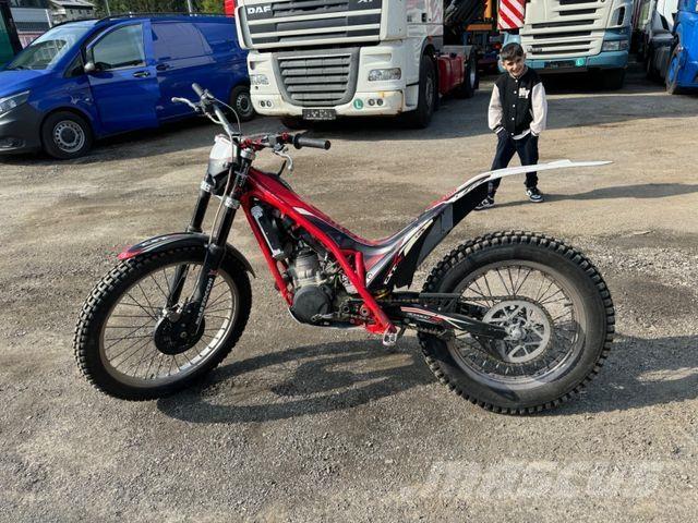  Gasgas 125 ccm Ostali kamioni